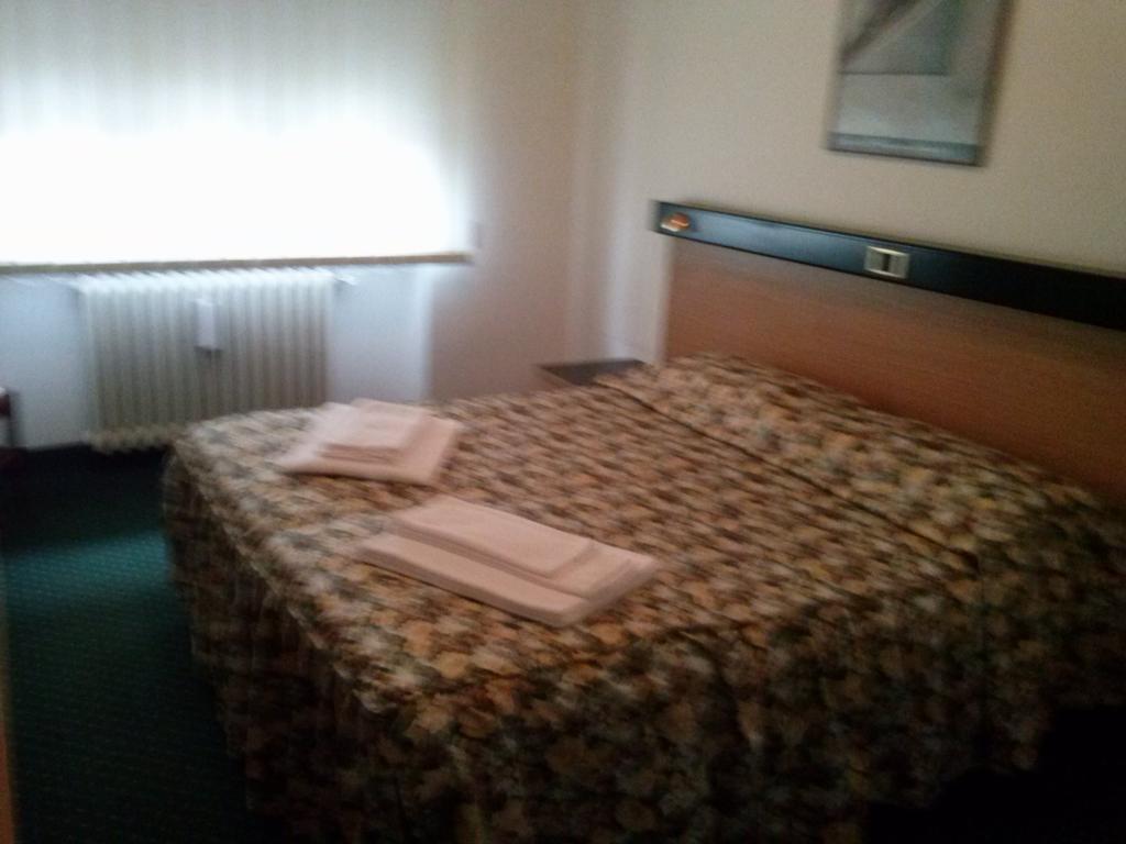 Hotel Cascata Pozzolo Formigaro 외부 사진